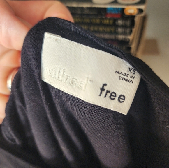 Wilfred Free (Aritzia) black Vivienne slip dress - Picture 4 of 4